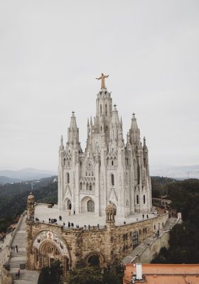 vera-gorbunova-0vdBHqvi6l0-unsplash